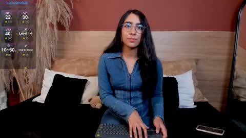 Scarlett  online show from February 2026 02:59:01 PM