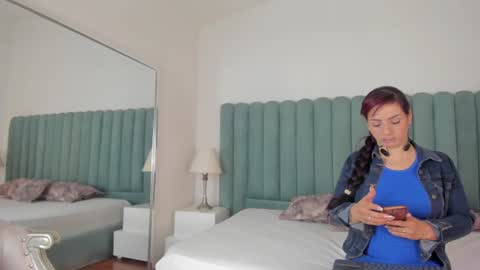 Snapshot of scarlett__noir chatting on June 2026 10:45:02 PM scarlett__noir online show from June 2026 10:45:02 PM