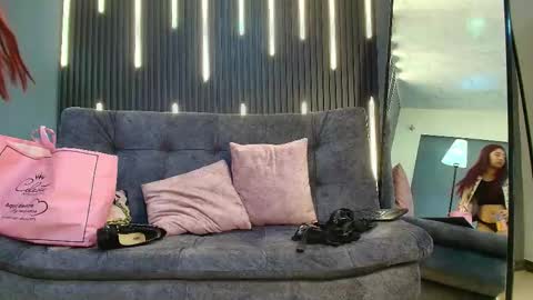 scarlett_aviebby online show from January 2026 01:05:02 PM