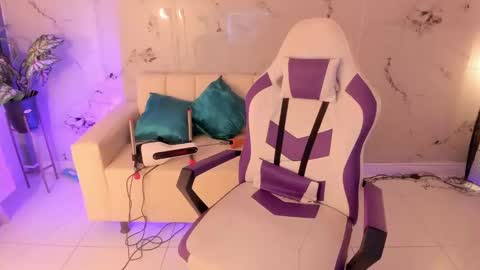 Snapshot of scarlett_enjoy1 chatting on September 2025 01:55:02 PM scarlett_enjoy1 online show from September 2025 01:55:02 PM
