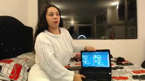 Scarlett and Jazmin online show from February 2025 03:19:01 AM