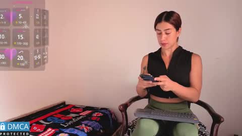 scarlett_fire5 online show from March 2026 04:07:01 PM