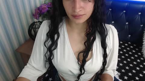 Snapshot of scarlett_keaton chatting on January 2025 05:21:02 AM scarlett_keaton online show from January 2025 05:21:02 AM