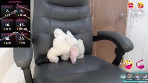 Scarlett online show from November 2025 02:40:02 PM