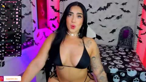 Snapshot of scarlett_luv chatting on October 2025 02:33:01 AM Kim online show from October 2025 02:33:01 AM