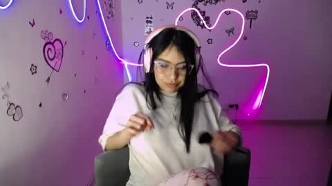 scarlett_mi online show from March 2026 04:35:01 AM