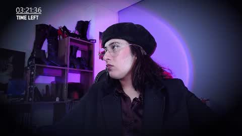 Snapshot of scarlett_sen chatting on July 2026 01:21:02 PM Mistress Scarlett online show from July 2026 01:21:02 PM
