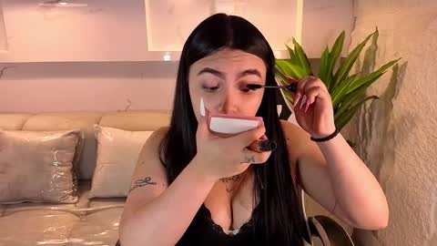 Scarlett online show from December 2025 12:44:02 PM