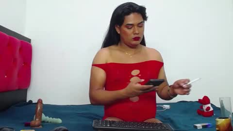 Snapshot of scarlett_tomsomp chatting on February 2025 07:55:01 AM scarlett online show from February 2025 07:55:01 AM