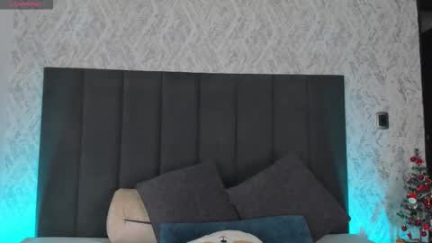 Scarlett online show from December 2025 05:14:01 AM