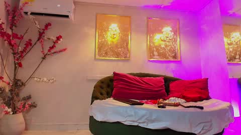 SCARLETTE online show from April 2026 01:42:02 AM