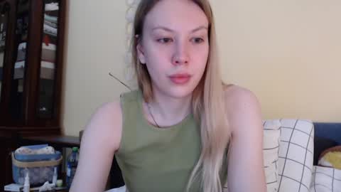 Snapshot of scarlettford chatting on February 2025 04:14:02 PM Scarlett online show from February 2025 04:14:02 PM