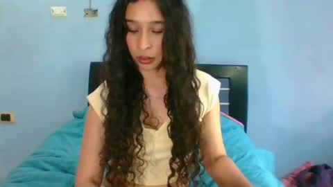 Snapshot of scarlettscottx chatting on May 2026 09:43:01 PM Nataly online show from May 2026 09:43:01 PM