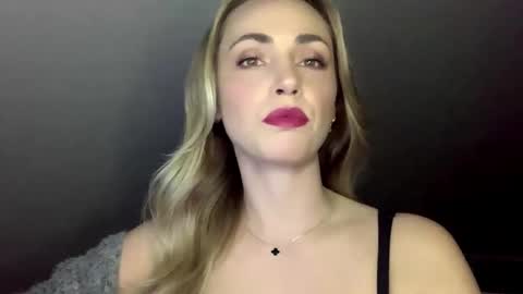 Snapshot of scarlettxblonde chatting on May 2026 08:03:01 PM ScarlettxBlonde online show from May 2026 08:03:01 PM