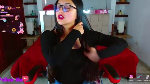 scarllet online show from February 2025 12:22:01 PM