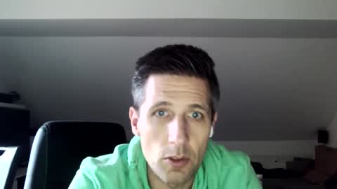 Snapshot of schnuckigeil chatting on December 2024 01:54:02 PM Dildomen online show from December 2024 01:54:02 PM