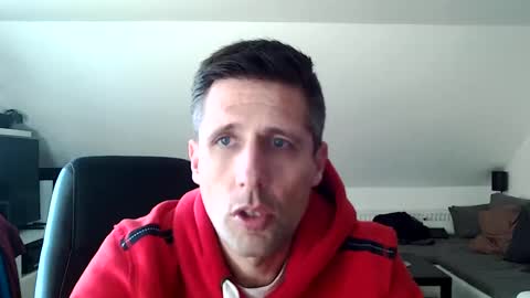 Snapshot of schnuckigeil chatting on January 2025 01:49:01 PM Dildomen online show from January 2025 01:49:01 PM