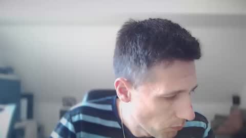 Snapshot of schnuckigeil chatting on March 2025 12:19:02 PM Dildomen online show from March 2025 12:19:02 PM