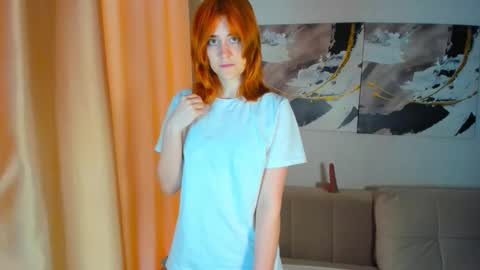 schoolg1rl online show from October 2025 05:43:02 AM