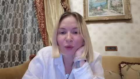 Snapshot of schoolteach chatting on June 2026 07:01:02 PM cindy desire online show from June 2026 07:01:02 PM
