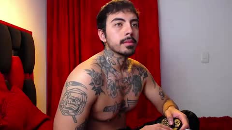 Snapshot of scockpion_ chatting on April 2026 07:11:01 AM Alejandro help me to reach 200 thumps up online show from April 2026 07:11:01 AM