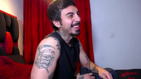 Snapshot of scockpion_ chatting on May 2026 06:08:01 AM Alejandro help me to reach 200 thumps up online show from May 2026 06:08:01 AM