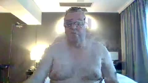 Scoobs online show from May 2026 08:42:02 AM