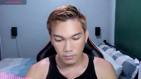   Not Angelo  online show from November 2025 06:08:01 PM