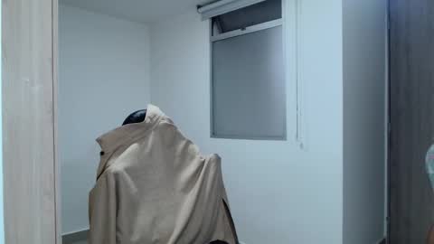 Twitter Scott brasher1 Instagram Camiloestuardo2 online show from January 2025 10:29:02 PM