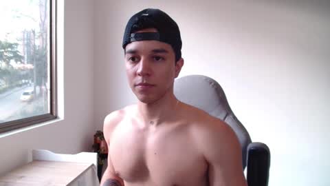 Twitter Scott brasher1 Instagram Camiloestuardo2 online show from February 2025 10:09:01 PM