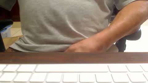 Snapshot of scottalone chatting on October 2025 03:25:01 PM Scott online show from October 2025 03:25:01 PM