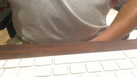 Snapshot of scottalone chatting on November 2025 07:46:02 PM Scott online show from November 2025 07:46:02 PM