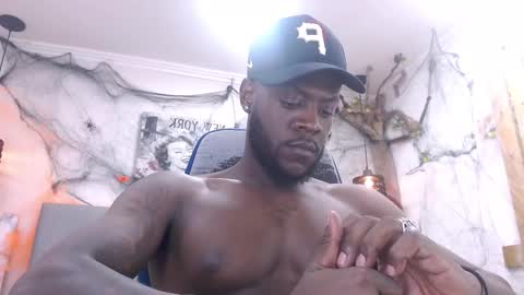 Snapshot of scottdamar chatting on October 2025 06:32:01 PM Damar online show from October 2025 06:32:01 PM