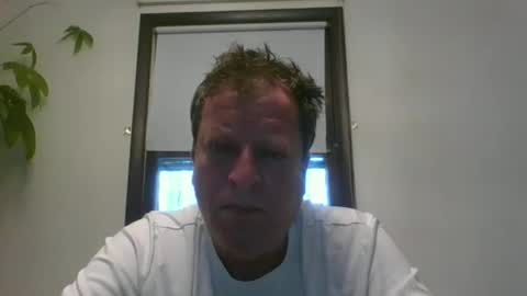 scottpbi52 online show from December 2024 05:13:01 PM