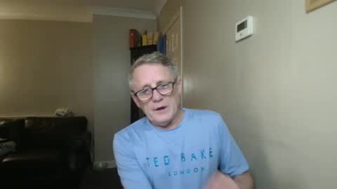 James online show from November 2025 09:50:02 PM