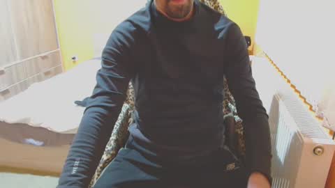 scotty_98 online show from December 2024 05:22:02 PM