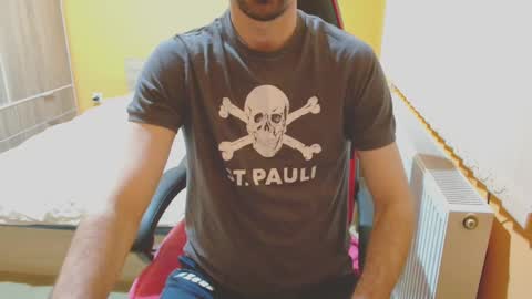 scotty_98 online show from February 2025 06:42:01 PM