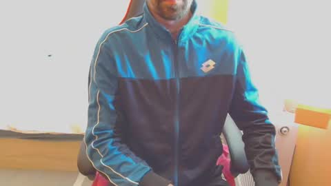 scotty_98 online show from March 2025 10:08:02 AM