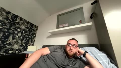 StraightScouse online show from May 2026 12:56:02 PM