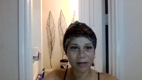 Heyy Strawberry online show from July 2026 12:01:02 PM