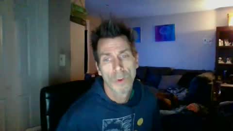 Snapshot of scroach11 chatting on May 2026 09:48:01 AM GettOffMyLawn online show from May 2026 09:48:01 AM