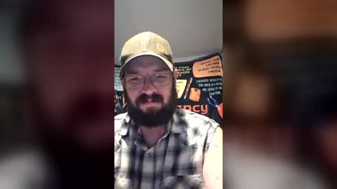 Snapshot of scruffymcbaggins chatting on August 2026 03:52:02 AM scruffymcbaggins online show from August 2026 03:52:02 AM