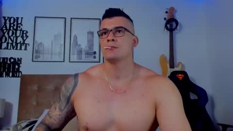 Sean Carrera online show from November 2025 01:16:02 AM