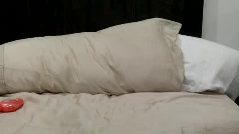 dick online show from December 2025 05:24:02 AM