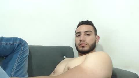 Snapshot of seank_noszka chatting on February 2025 09:15:01 PM seank_noszka online show from February 2025 09:15:01 PM