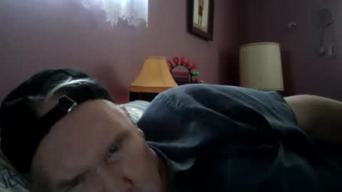 seanstiffy3916 online show from April 2026 08:24:02 PM