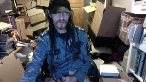 Snapshot of seasidesteve71 chatting on December 2024 12:59:02 AM seasidesteve71 online show from December 2024 12:59:02 AM