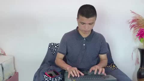 ely online show from April 2026 02:33:01 AM