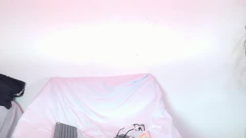 Snapshot of sebas_n_aly chatting on May 2026 11:02:02 PM ely online show from May 2026 11:02:02 PM