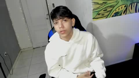 Snapshot of sebas_pretty7 chatting on November 2025 12:42:01 PM sebas_pretty7 online show from November 2025 12:42:01 PM